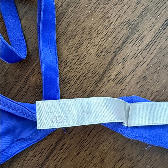 Victoria’s Secret bras - Picture 4 of 5